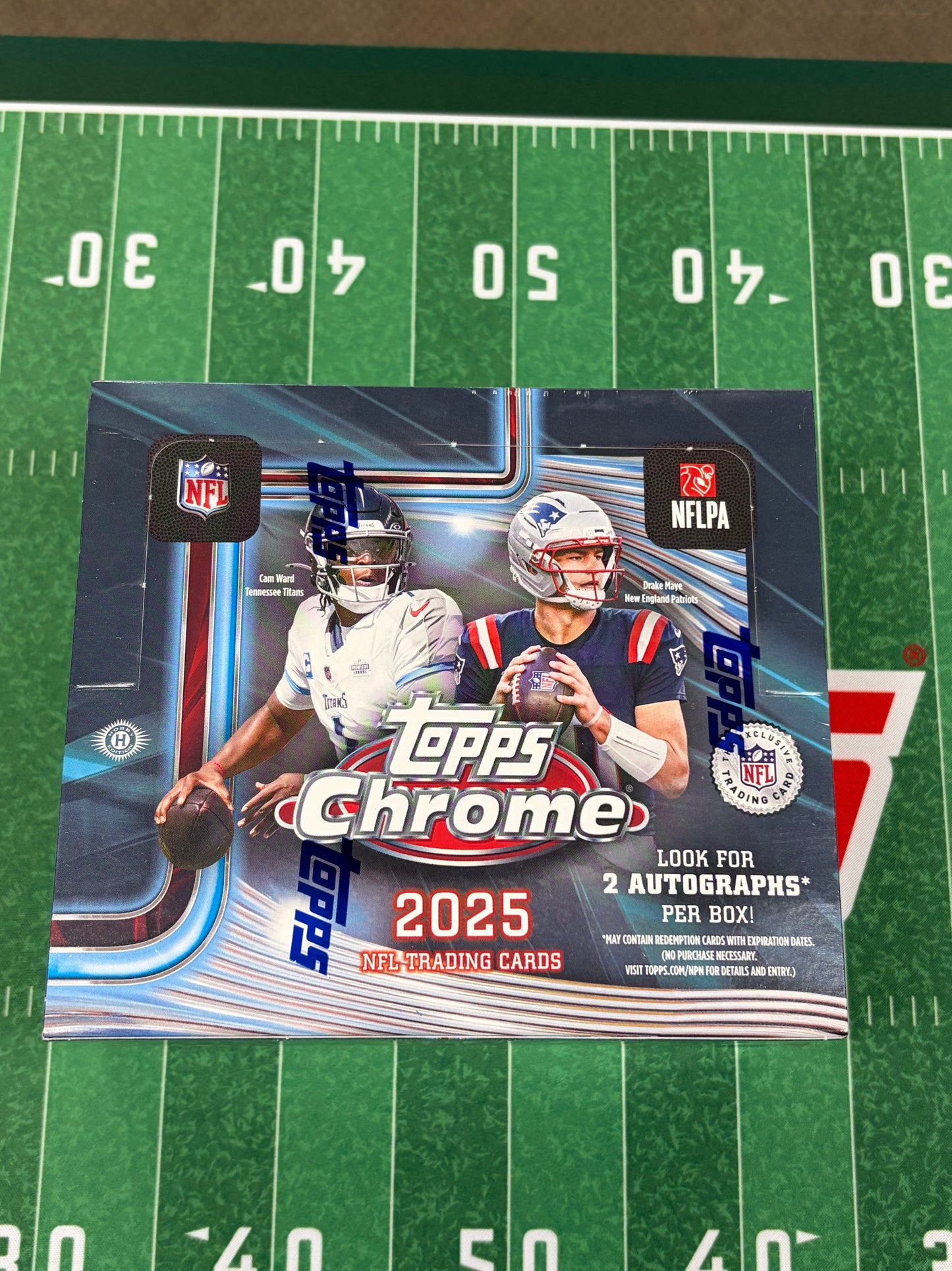 2025 Topps Chrome Football Jumbo Hobby Box